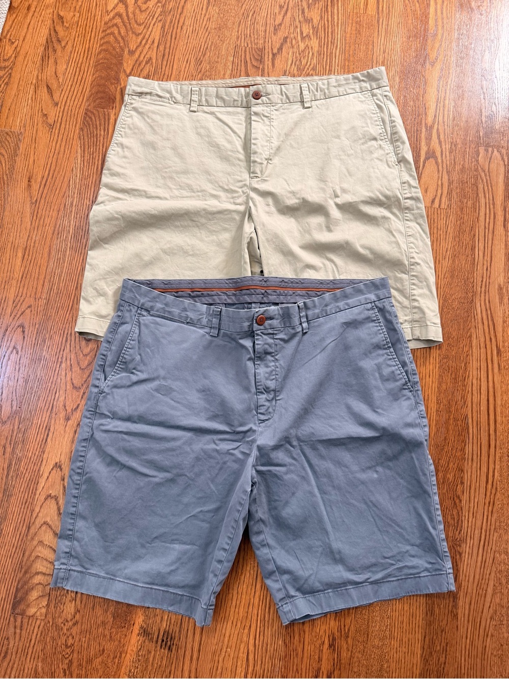 Tommy Bahama Beige and Blue-Gray Men’s Flat Front Shorts